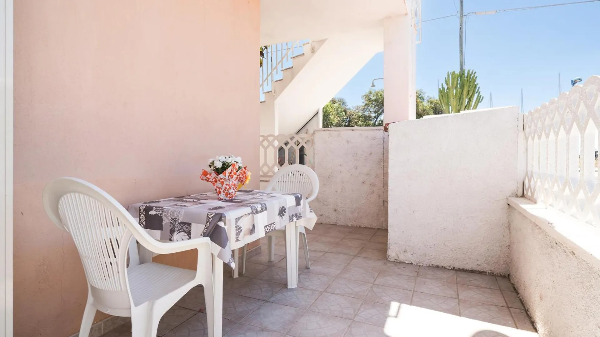 Ferienwohnung Monolocale A Due Passi Dal Mare Posada
